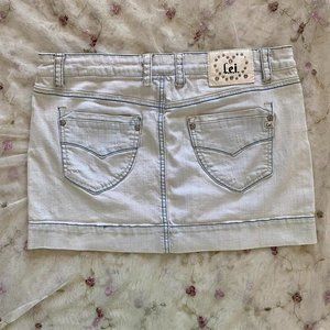 Vintage Lei Light Wash Denim Mini Skirt Large